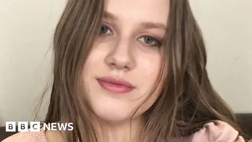 Madeleine McCann'ın Taciz Edildiği İddiasıyla Yargılanan Kadın Kendisinin Kayıp Çocuk Olabileceğine Yönelik Şüphelerini Koruyor