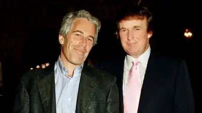 Trump ve Epstein Dosyalarıyla İlgili Siyasi Riskler