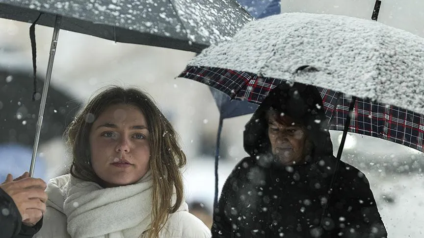 SON DAKİKA HAVA DURUMU | Bu akşam başlıyor! Meteoroloji'den soğuk hava ve kar alarmı! Sıcaklıklar 8 derece birden düşecek!