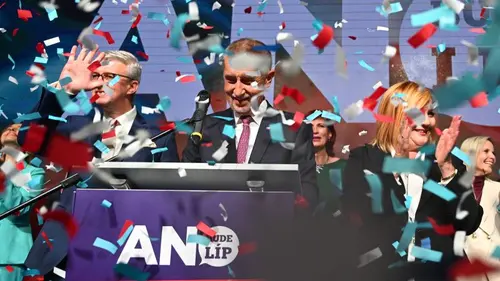 Popülist milyarder ve Trump destekçisi Babis, Çek seçim zaferine ulaştı
