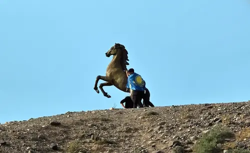 Kazakistan'a Yerleşen Rus Göçmenlerin Deneyimleri