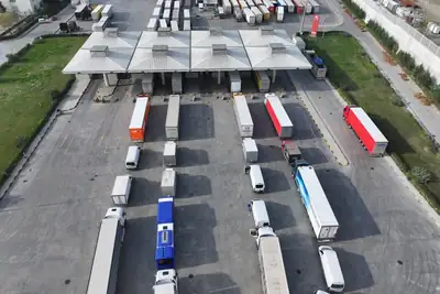 Türkiye, Yunanistan'daki Çiftçi Grevi Nedeniyle Ipsala ve Kipi'de TIR Geçişlerini Durdurdu